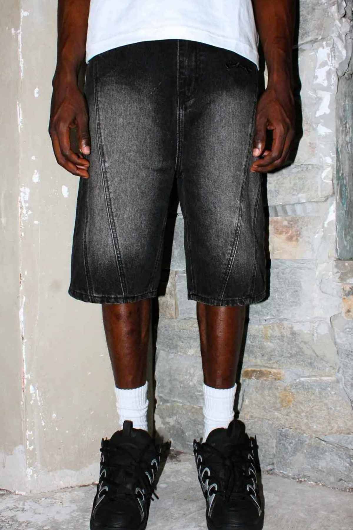 Black Jorts