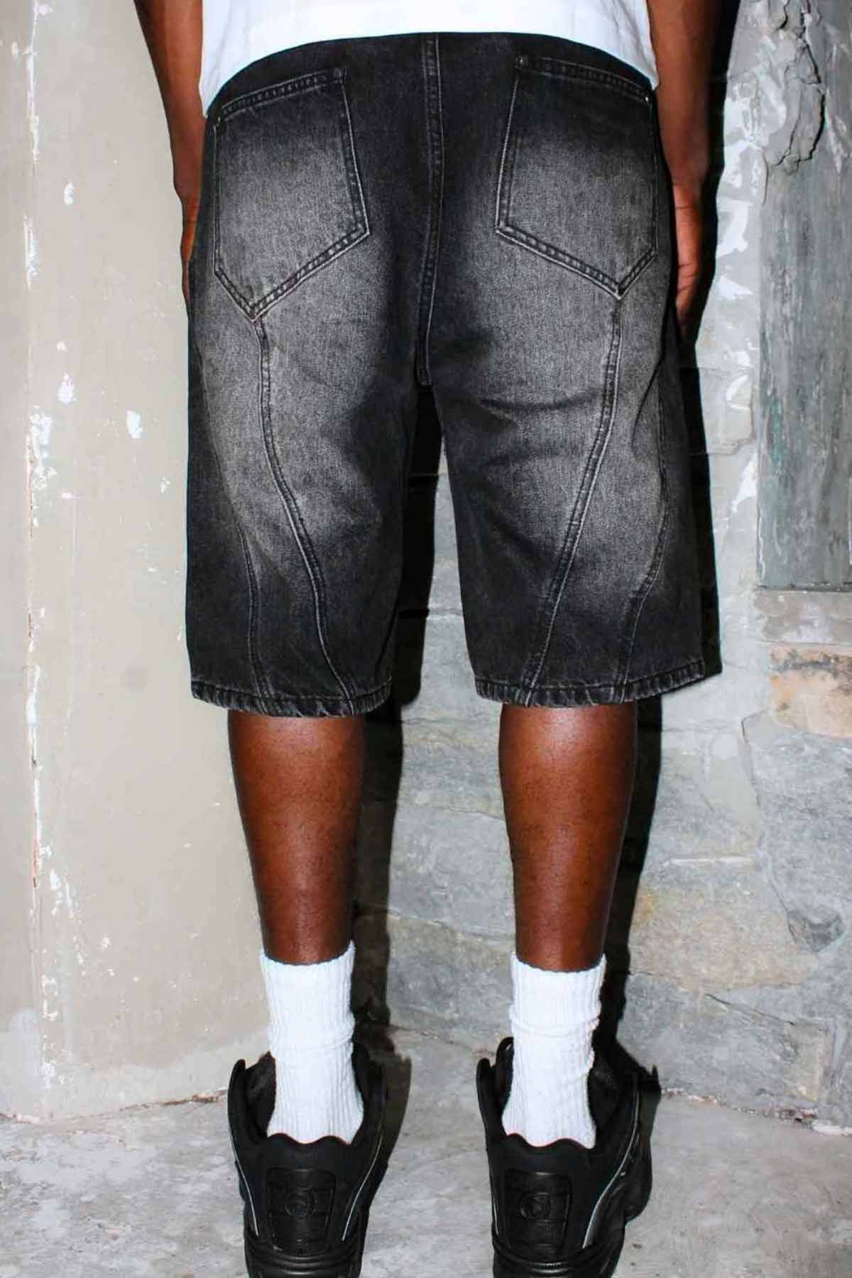 Black Jorts